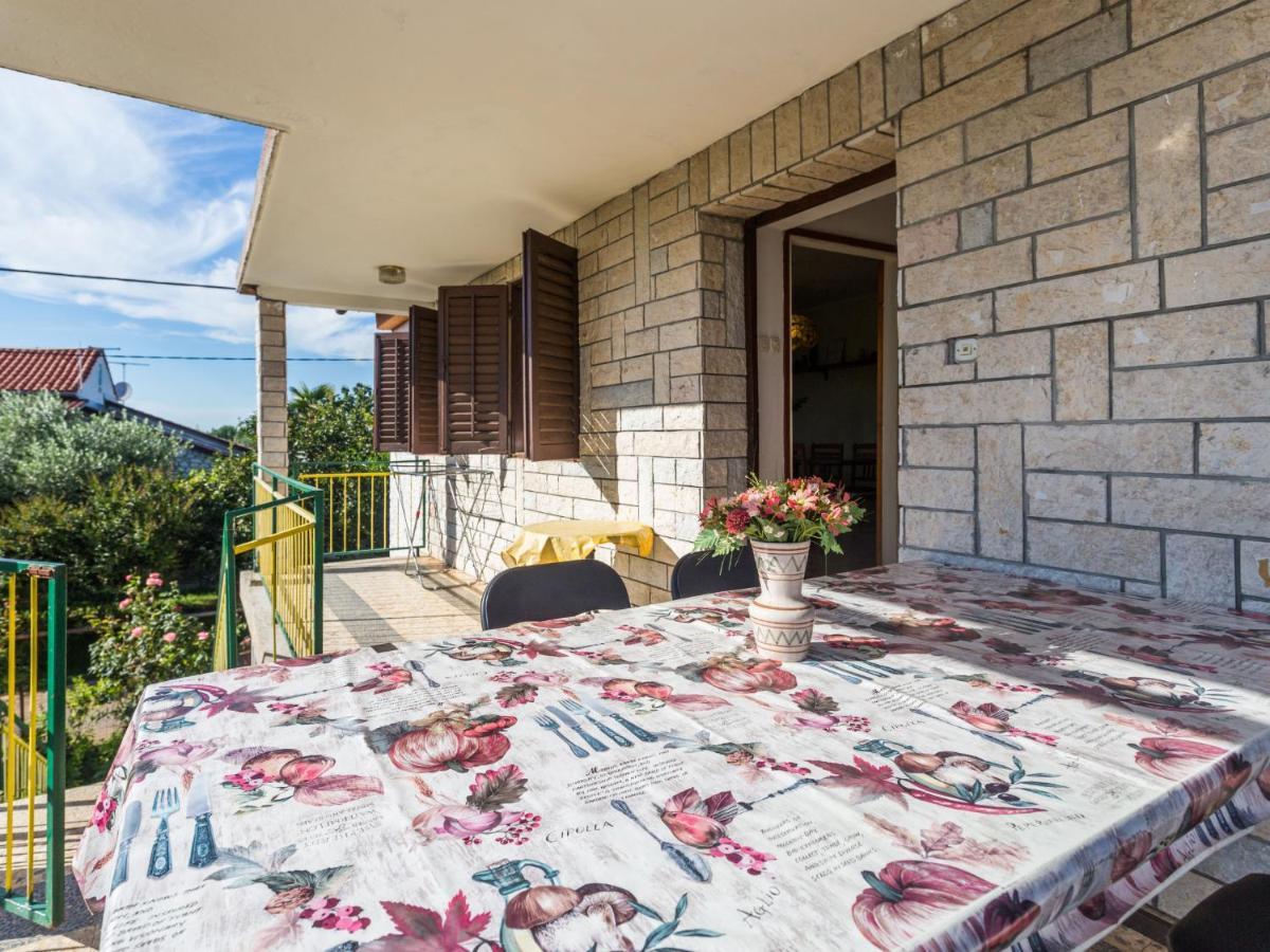 Linda - Uma210 By Interhome Apartment