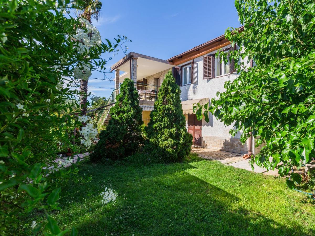 Linda - Uma210 By Interhome Apartment *